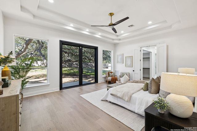 207 Box Oak, Shavano Park, TX 78230