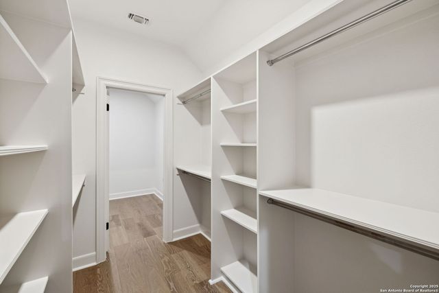 207 Box Oak, Shavano Park, TX 78230