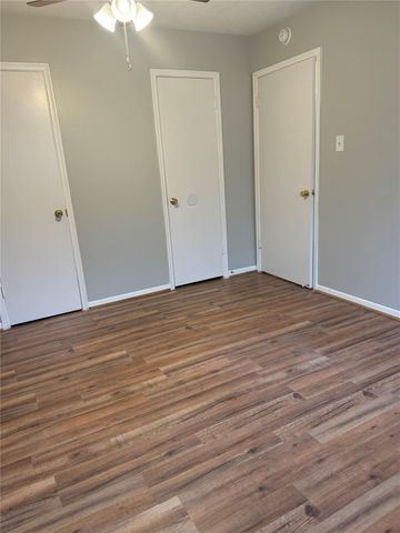 2019 Redwood Street, Kemah, TX 77565