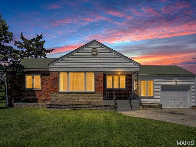 8351 S Laclede Station Road, Unincorporated, MO 63123