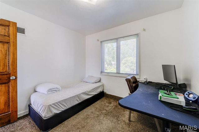8351 S Laclede Station Road, Unincorporated, MO 63123
