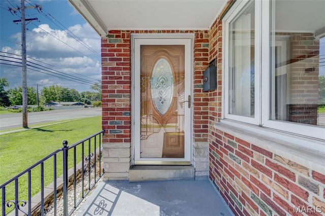 8351 S Laclede Station Road, Unincorporated, MO 63123