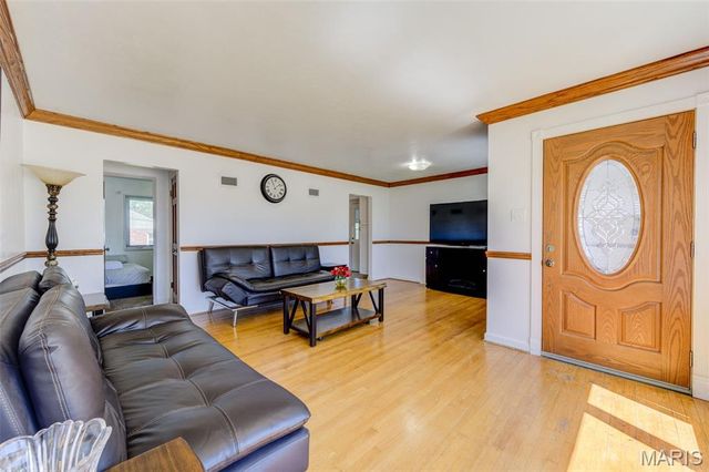 8351 S Laclede Station Road, Unincorporated, MO 63123
