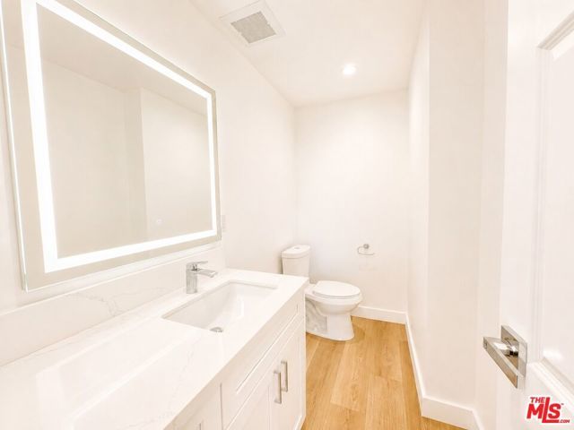 10390 WILSHIRE Boulevard 1804, Los Angeles, CA 90024