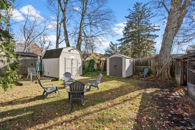 10 Albertson Street, Hyde Park, NY 12538