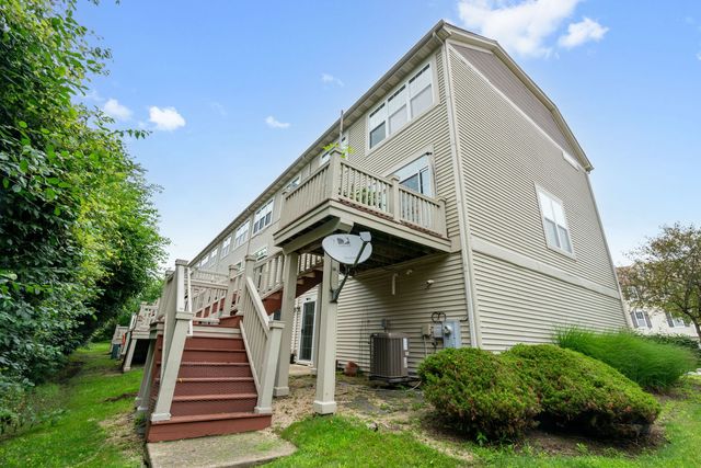 3443 BRADBURY Circle, Aurora, IL 60504