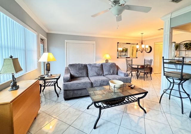 242 Coventry K, West Palm Beach, FL 33417