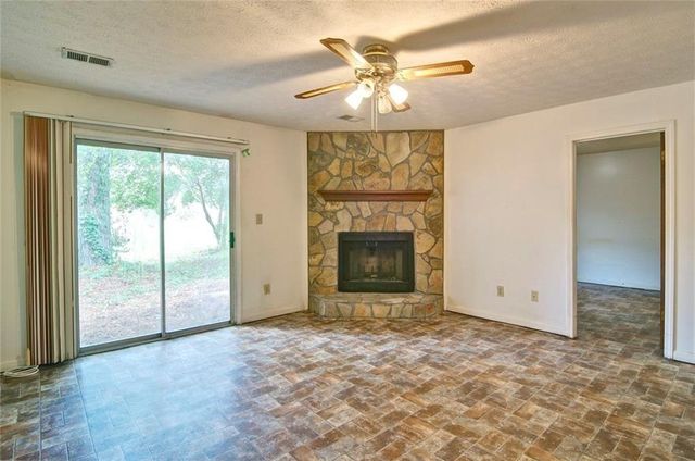 5653 Waterford Court, Morrow, GA 30260
