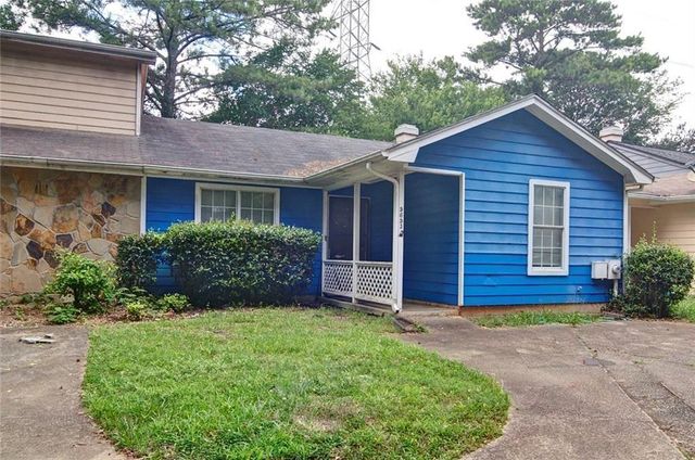 5653 Waterford Court, Morrow, GA 30260