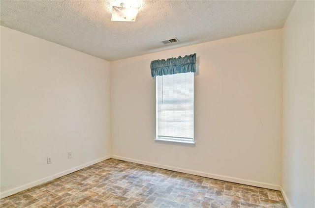5653 Waterford Court, Morrow, GA 30260