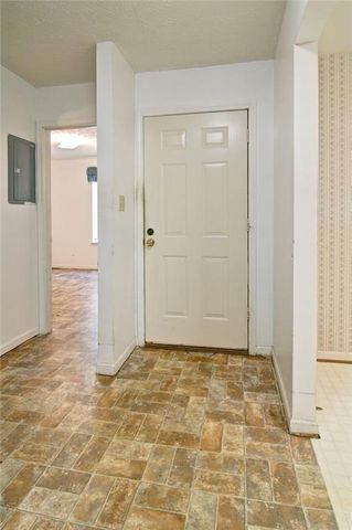 5653 Waterford Court, Morrow, GA 30260