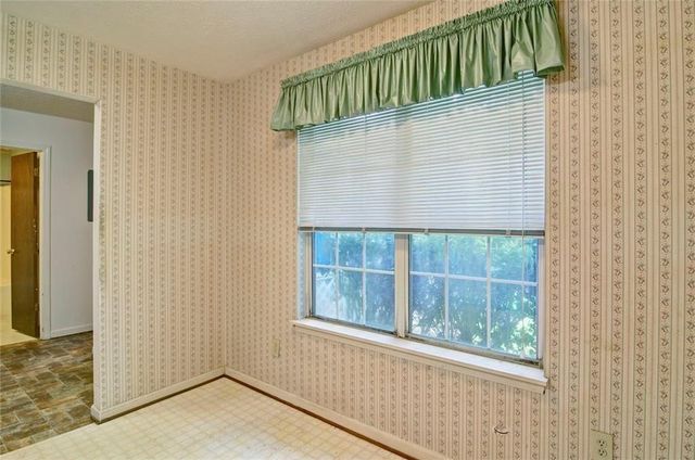 5653 Waterford Court, Morrow, GA 30260