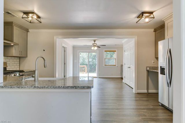 1405 Baychester AVE, Norfolk, VA 23503