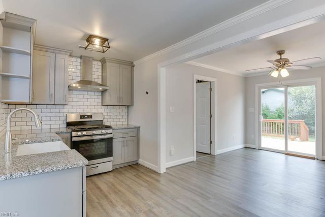 1405 Baychester AVE, Norfolk, VA 23503