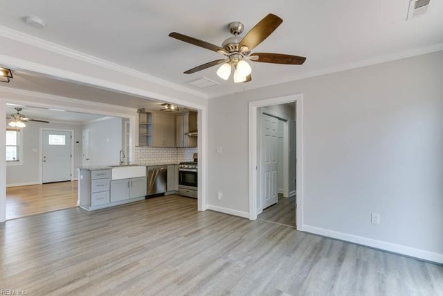 1405 Baychester AVE, Norfolk, VA 23503