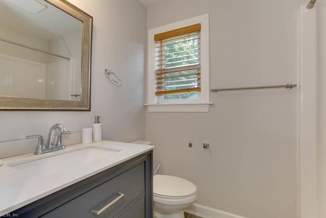 1405 Baychester AVE, Norfolk, VA 23503