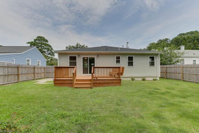 1405 Baychester AVE, Norfolk, VA 23503