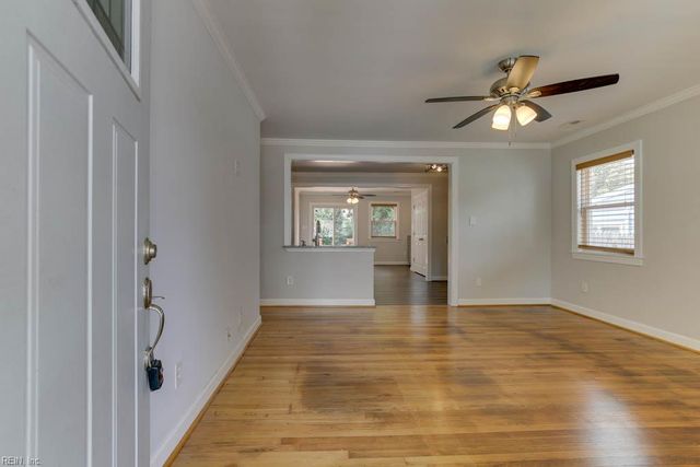 1405 Baychester AVE, Norfolk, VA 23503