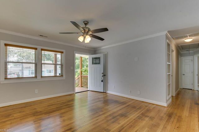 1405 Baychester AVE, Norfolk, VA 23503