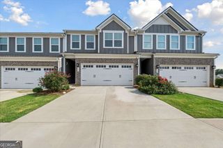 116 SALT LAKE Lane, Hoschton, GA 30548