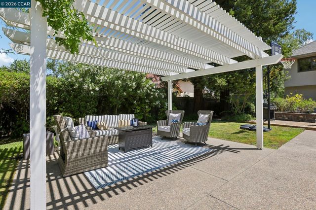 1977 Altair Ave, Livermore, CA 94550