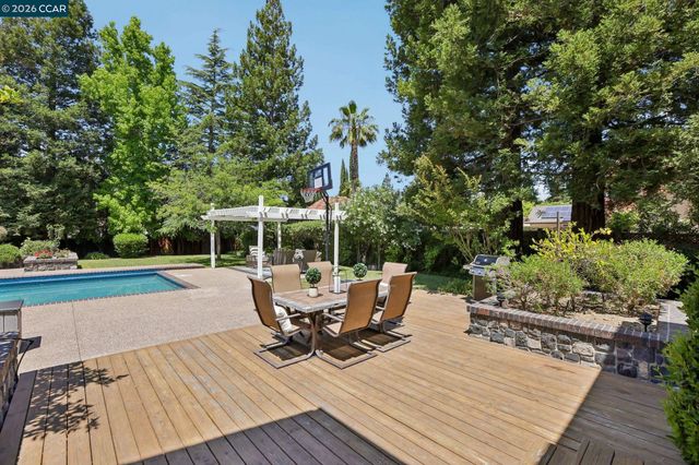 1977 Altair Ave, Livermore, CA 94550