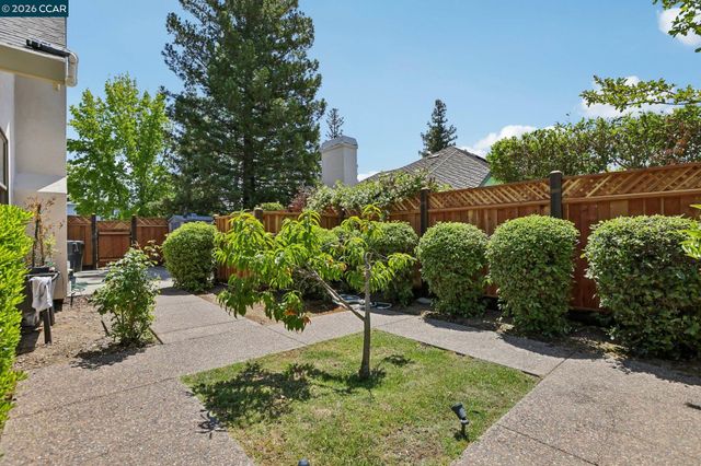 1977 Altair Ave, Livermore, CA 94550