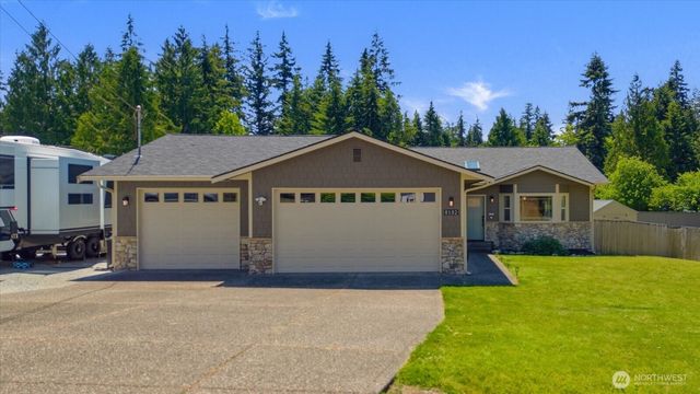 8102 323rd Place, Stanwood, WA 98292