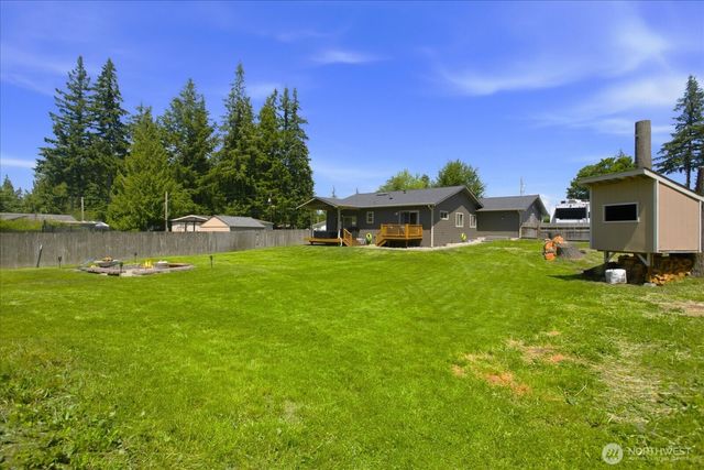 8102 323rd Place, Stanwood, WA 98292