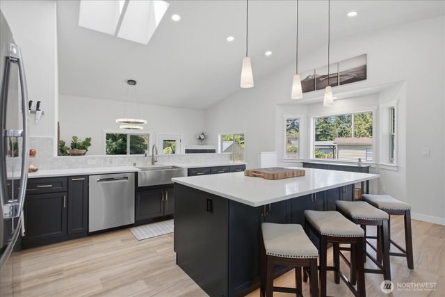 8102 323rd Place, Stanwood, WA 98292
