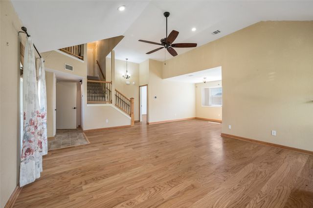 1028 Colony Street, Flower Mound, TX 75028