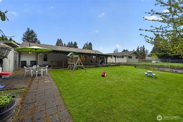 10609 134th Avenue E, Puyallup, WA 98374