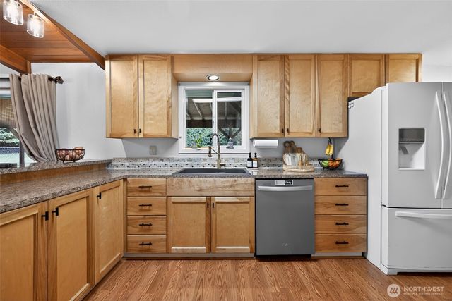 10609 134th Avenue E, Puyallup, WA 98374
