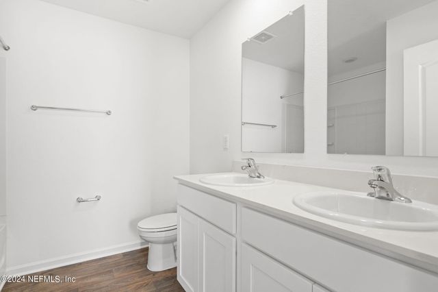 12422 RUBBER FIG Terrace, Jacksonville, FL 32218