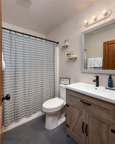 501 Red Barn Drive, Belgrade, MT 59714