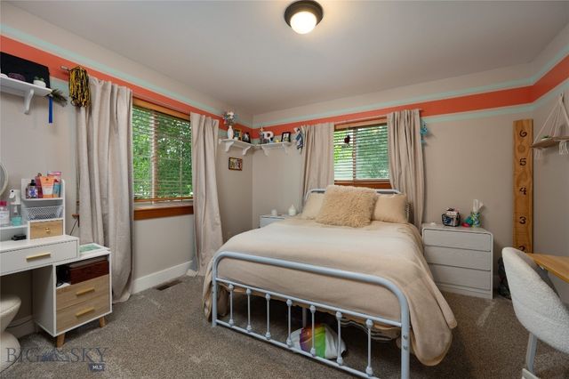 501 Red Barn Drive, Belgrade, MT 59714