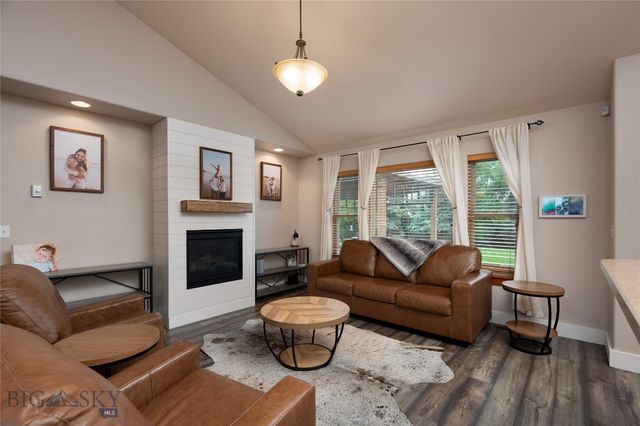 501 Red Barn Drive, Belgrade, MT 59714