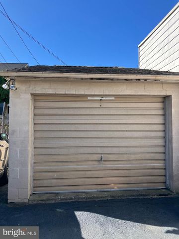 1123 E SOUTH ST, York, PA 17403