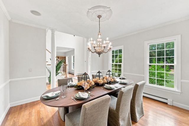 27 Juniper Road, Upton, MA 01568