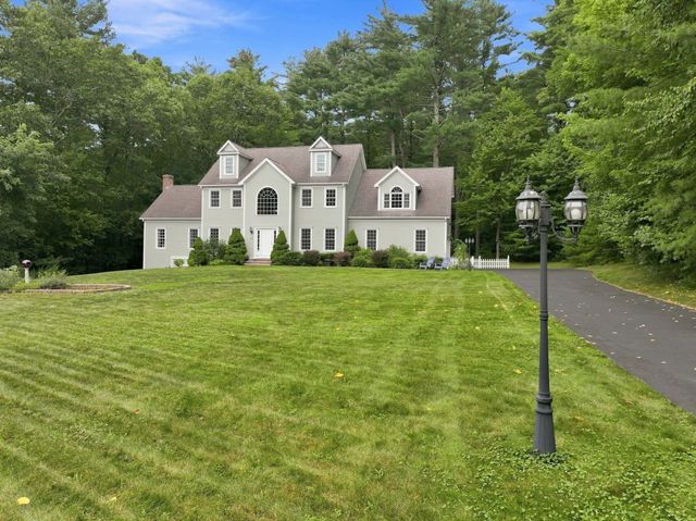 27 Juniper Road, Upton, MA 01568