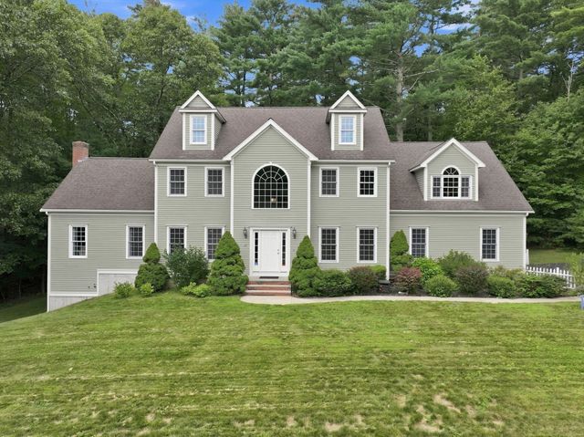27 Juniper Road, Upton, MA 01568