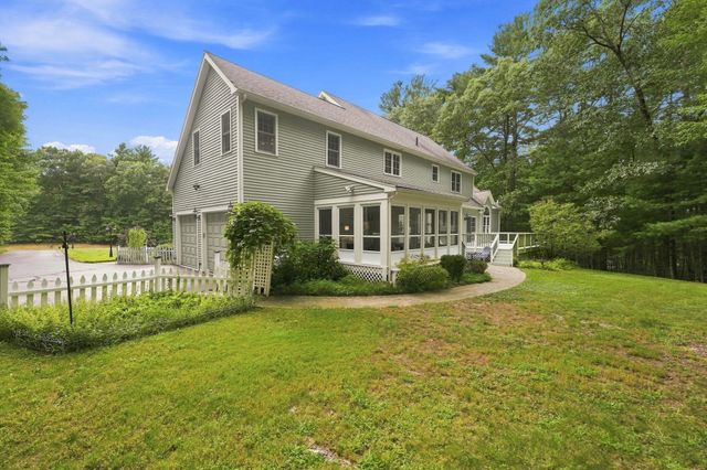 27 Juniper Road, Upton, MA 01568