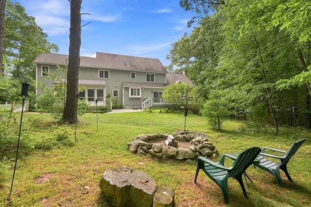 27 Juniper Road, Upton, MA 01568