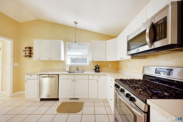 75 Laurel Street, East Haven, CT 06512