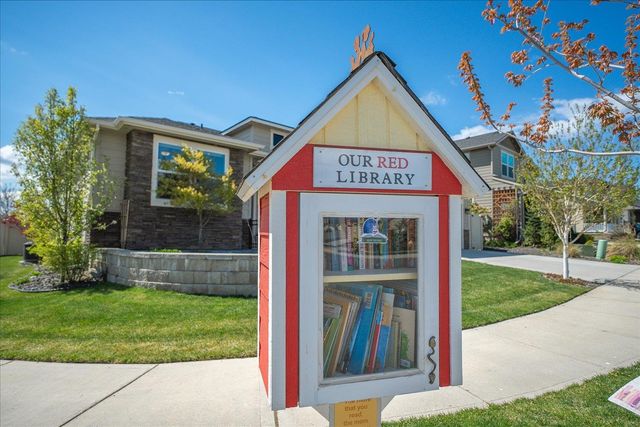 18224 E 19th Ave, Spokane Valley, WA 99016
