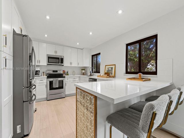 7731 SW 18th Ter, Miami, FL 33155