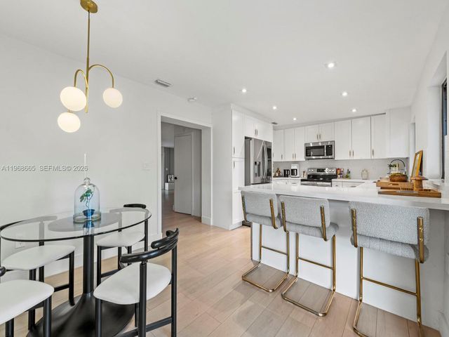 7731 SW 18th Ter, Miami, FL 33155