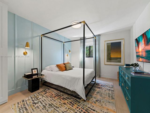 7731 SW 18th Ter, Miami, FL 33155