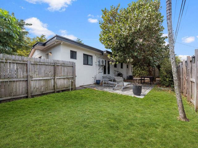 7731 SW 18th Ter, Miami, FL 33155