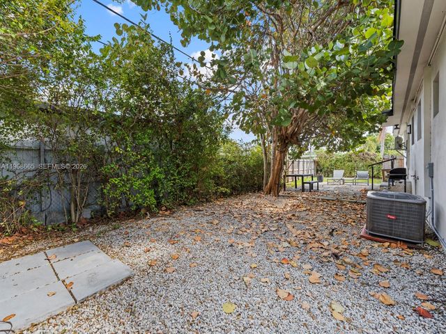 7731 SW 18th Ter, Miami, FL 33155